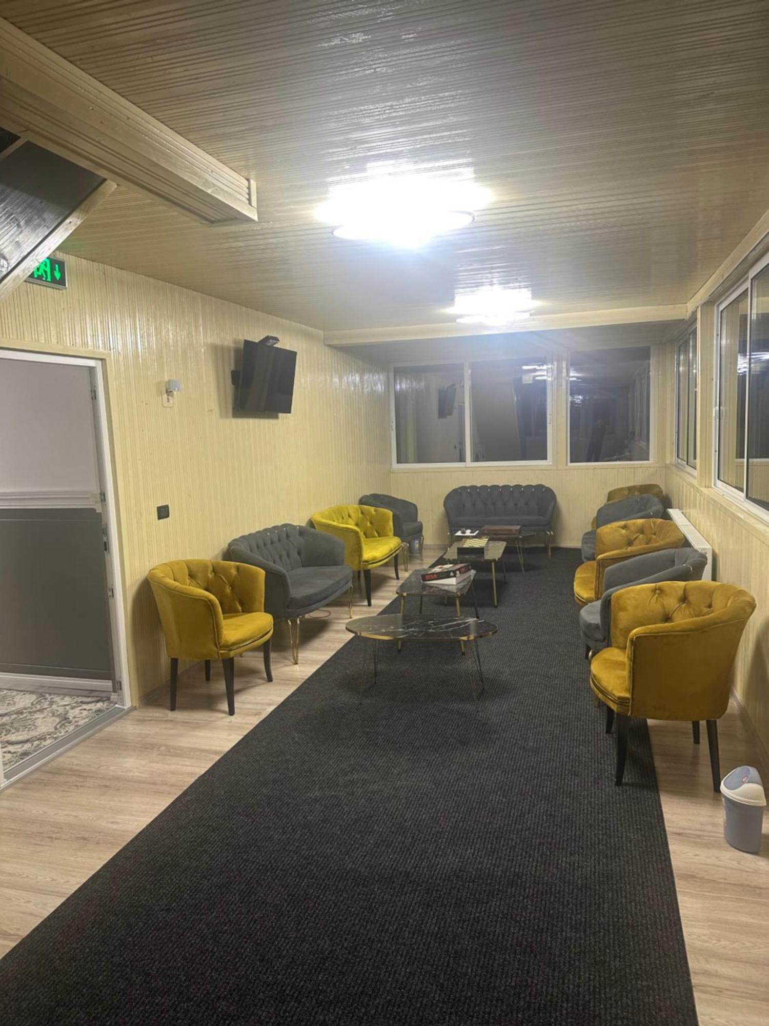 Pensiunea Cascada Putnei Lepşa Eksteriør billede